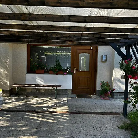 Hugo Apartment