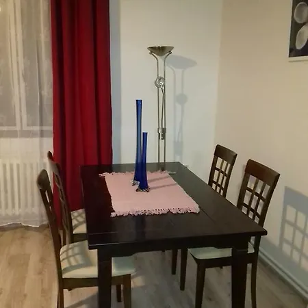Hugo * צ'סקה בודיוביצה